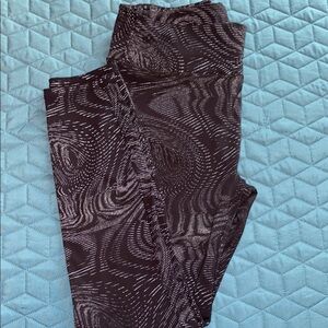Fabletics 365 motion black leggings with grey design